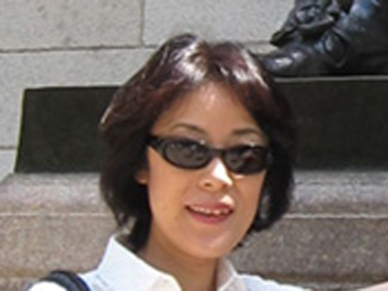 中城 邦子