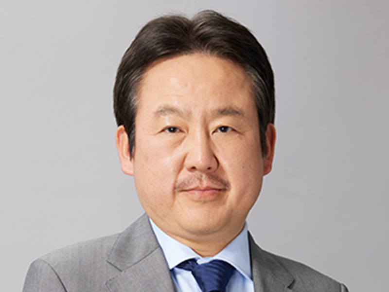 山川 龍雄