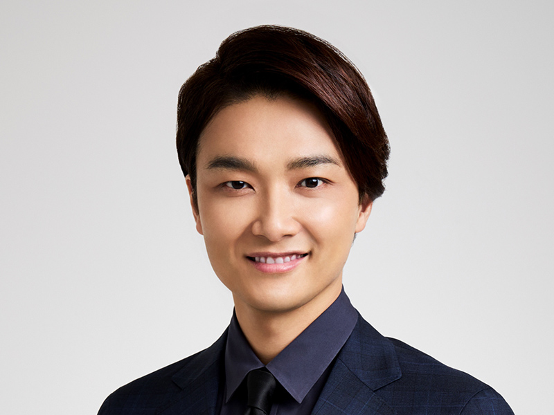 井上 芳雄