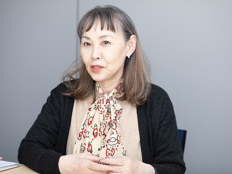 朝井まかて　蔦屋重三郎の時代から連綿と続く出版文化