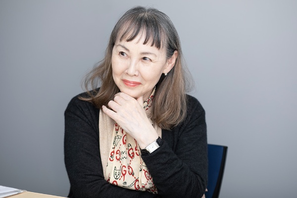 「あくまで想像で書いたことが、現実とシンクロしてしまうことがあります」 「あくまで想像で書いたことが、現実とシンクロしてしまうことがあります」