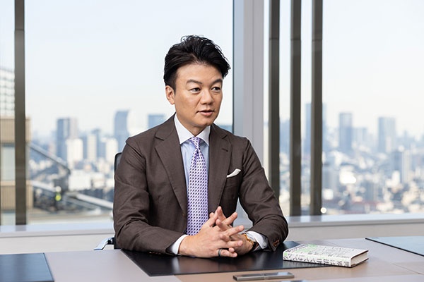 弁護士ドットコム代表取締役社長兼CEO、元榮太一郎(写真=的野 弘路)
