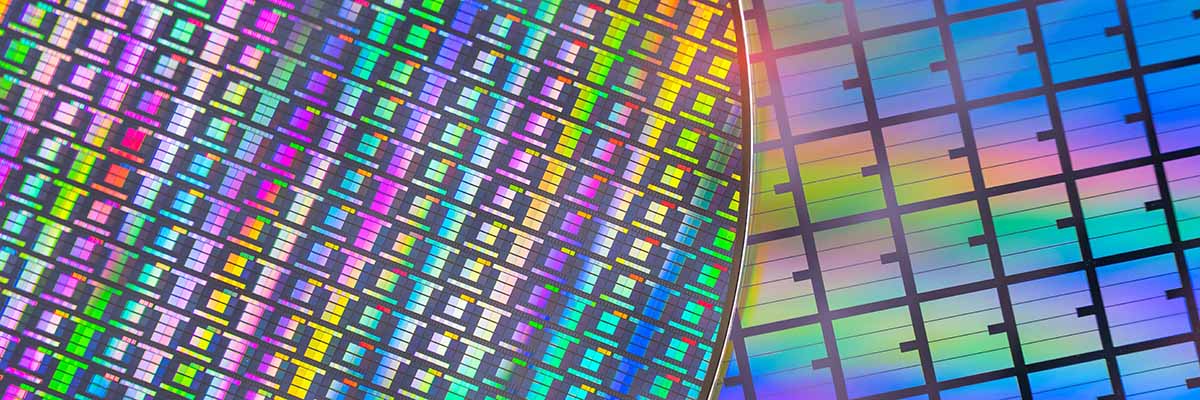 半導体覇権　国家に翻弄される巨大企業