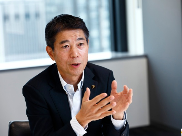 日本マクドナルド社長 日色保さん(撮影:竹井俊晴)