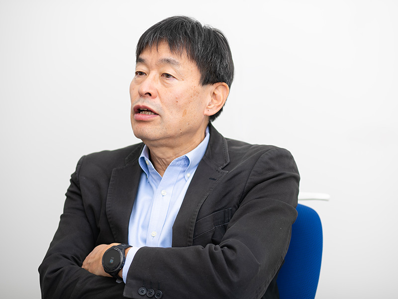 貴金属スペシャリスト・池水雄一 金投資と自分投資に役立つ本 | 日経