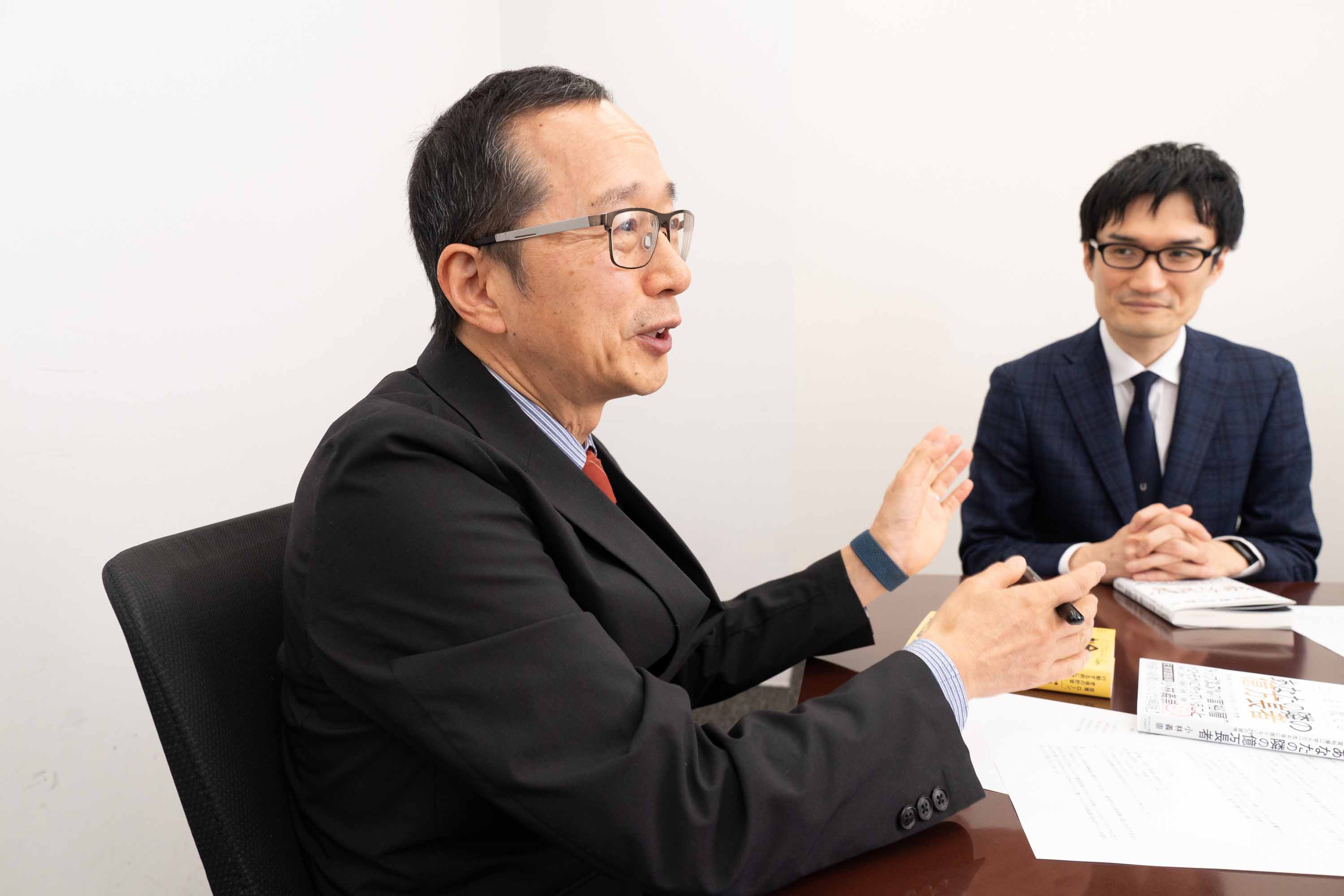 投資は分散が基本だと話す土屋氏