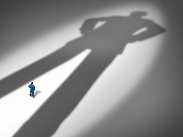 リーダー企業を参入させないためには4つの戦略がある(写真:Lightspring/shutterstock.com)