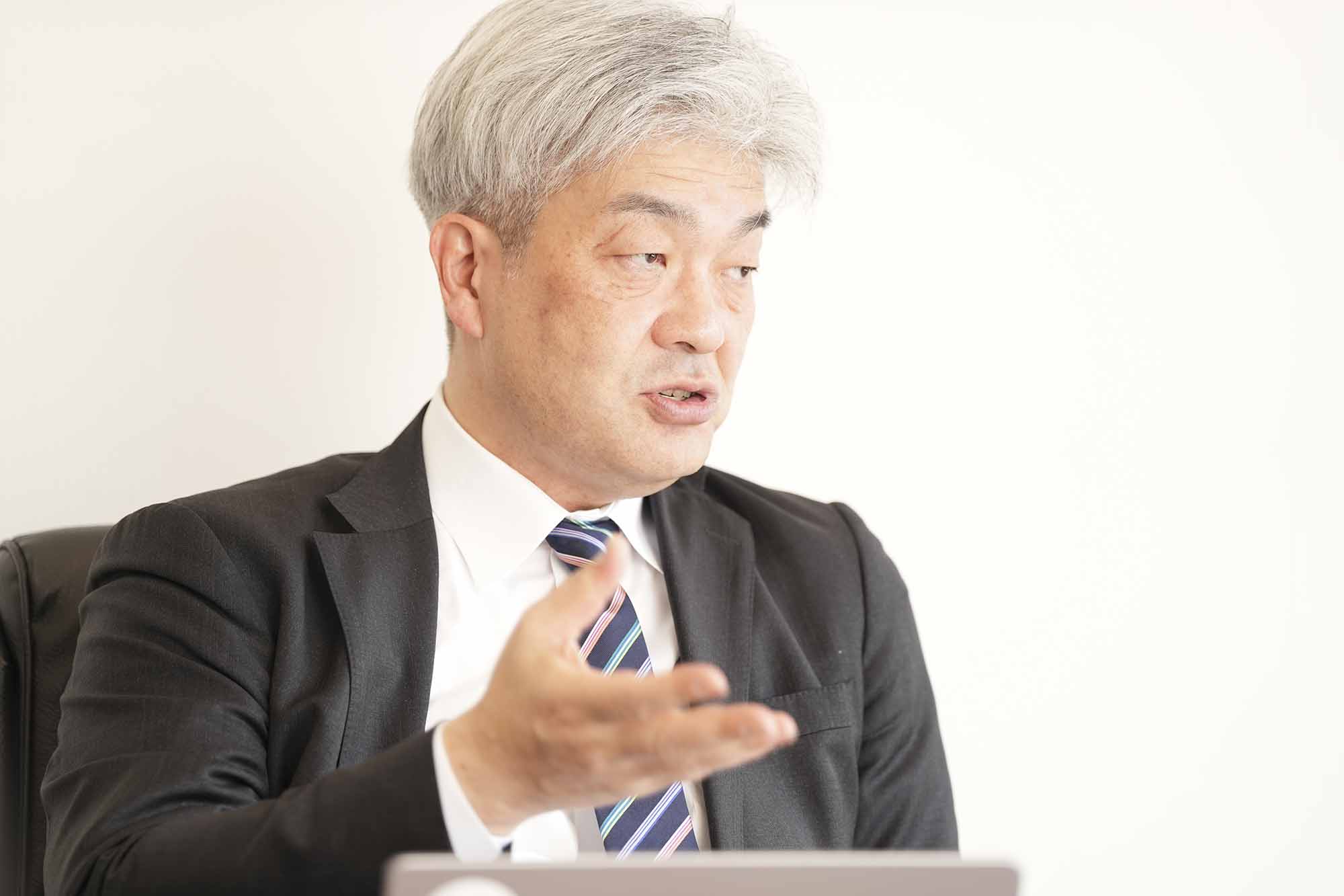 鈴木一人（すずき・かずと）氏