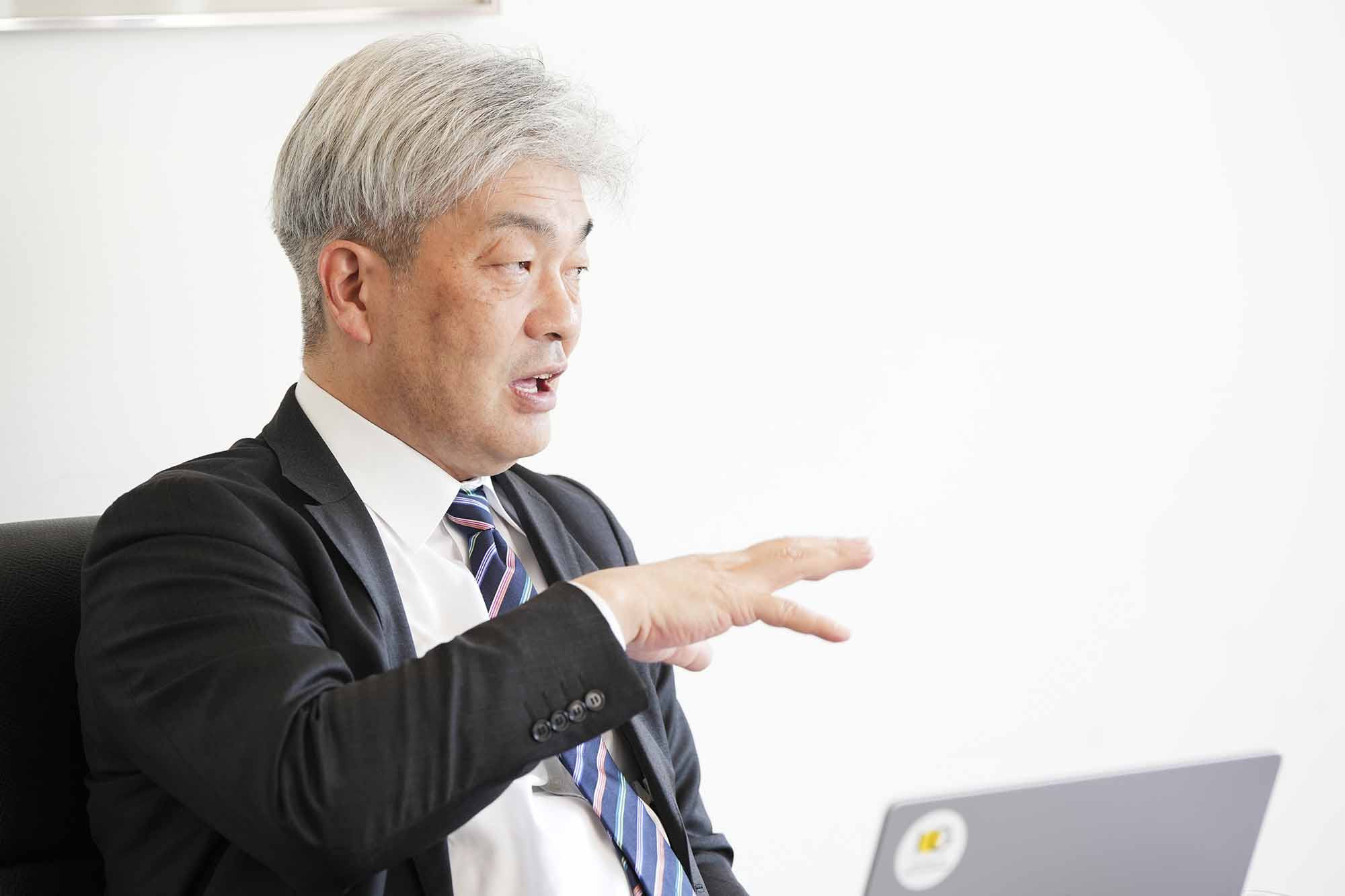 鈴木一人(すずき・かずと)氏