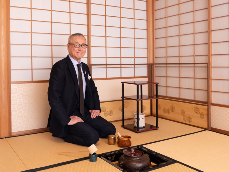大林剛郎、大林組本社の茶室で海外の顧客もてなす