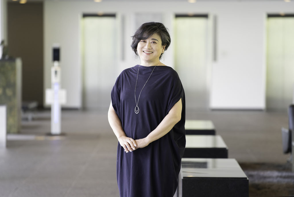 「ビジネスパーソンがグローバルに活躍するには、まず日本を知る必要があります。茶道を学ぶことで、日本人の考え方や感じ方のバックグラウンドを確認できるのではないでしょうか」