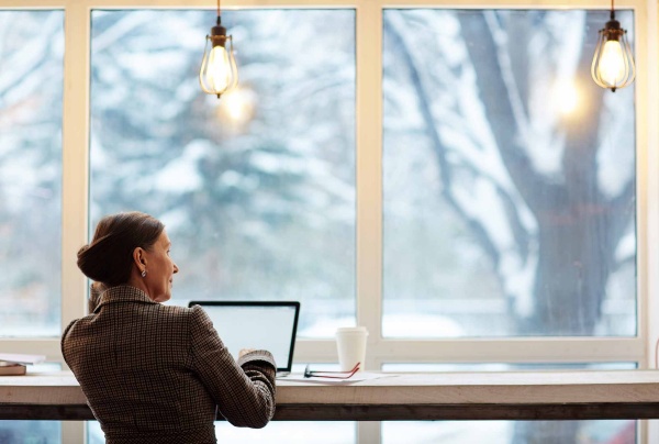 人を喜ばせようとするのも、度が過ぎると逆効果になる(写真:pressmaster/stock.adobe.com)
