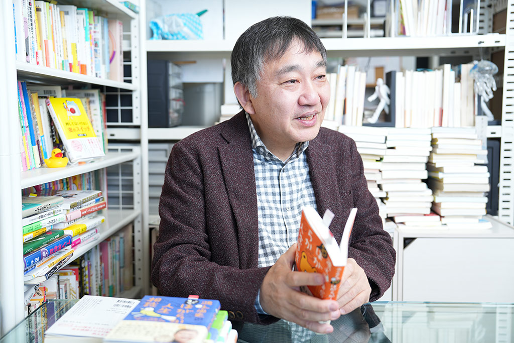 「あえて核心を突かずに、読者にツッコミを入れる余地を残すのも、人生相談ファンを喜ばせるパターンなんですよね」