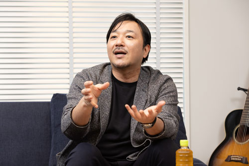 今村翔吾(いまむら・しょうご)
