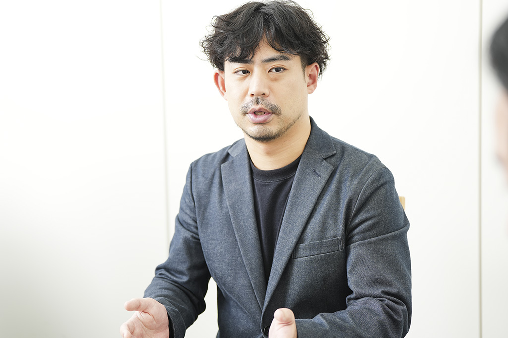 「採用や育成は定量化しづらいといった理由から、経営学の中でも研究しづらい分野ではあります」と舟津さん