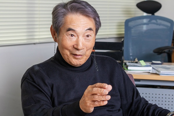 入交昭一郎氏(写真=宮原 一郎)