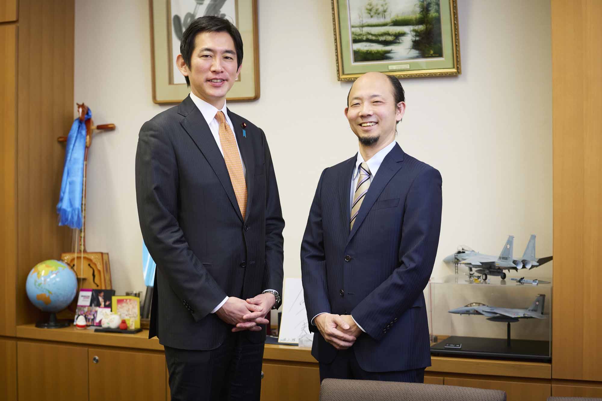 先の自民党総裁選に立候補し、次代のリーダーとして期待されている小林鷹之氏。日本企業に対して、経済安保のリテラシーをもっと高めてほしいと呼びかける。