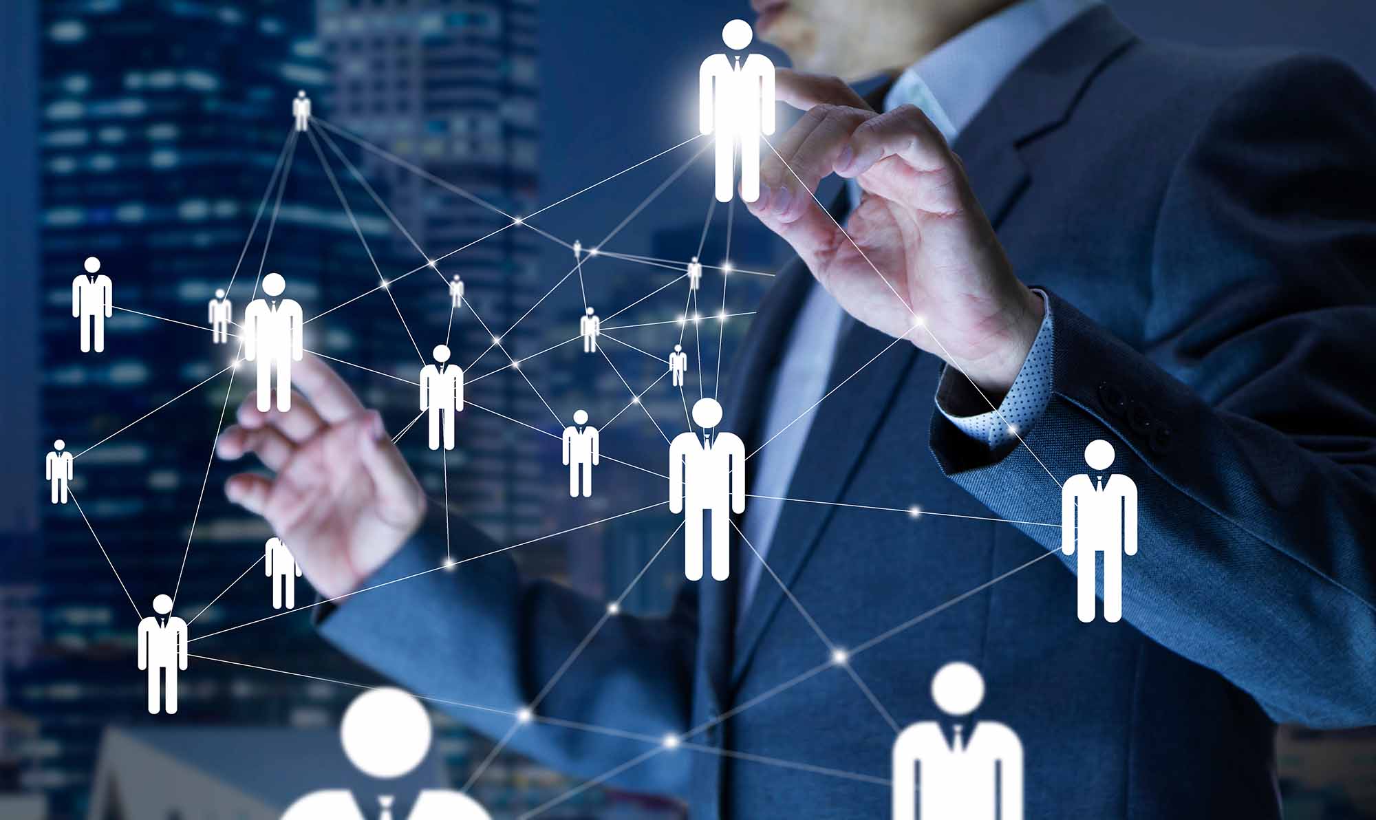 人材は、成長し、発揮する価値を変化させていく存在（ktasimar／stock.adobe.com）