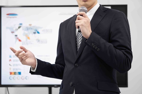 T氏は新戦略の説明会を各階層に行ったが、変革は実現しなかった(写真/Shutterstock)