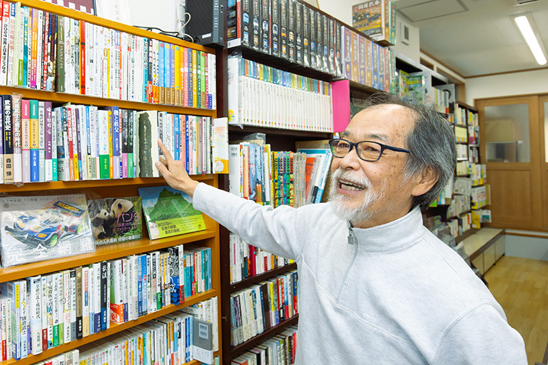 埼玉県行田・忍書房 本好き、歴史好きは店主に話しかけよう 埼玉県行田・忍書房 本好き、歴史好きは店主に話しかけよう
