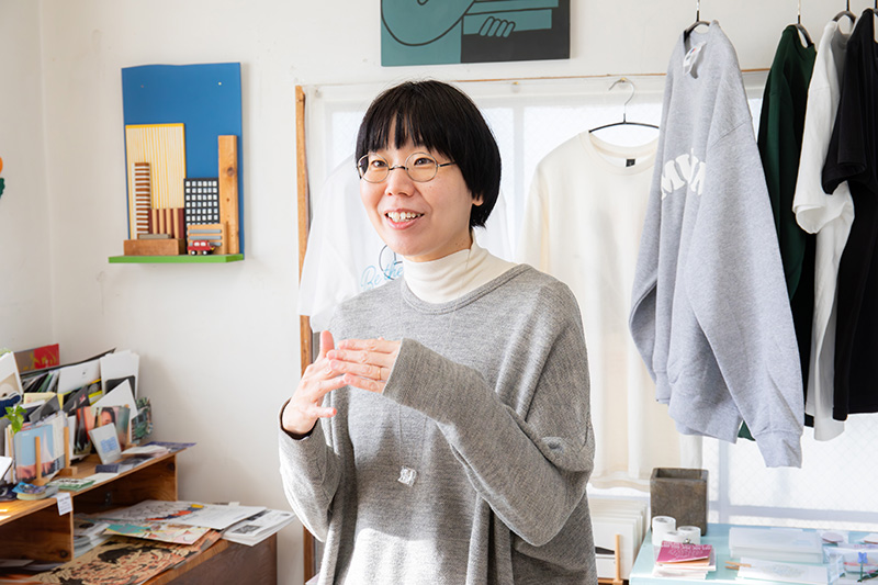 「亡くなった歌人、笹井宏之さんの歌集『えーえんとくちから』（ちくま文庫所収）に感銘を受けて、短歌に興味を持ちました」と黒田杏子さん