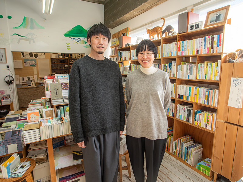 名古屋「ON READING」　出版もギャラリーも運営する街の書店