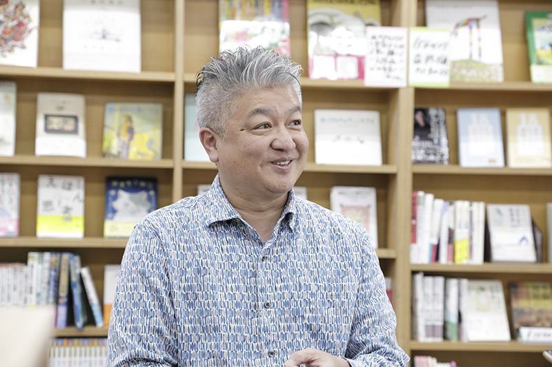 top.jpg?__scale=w:600,h:400&