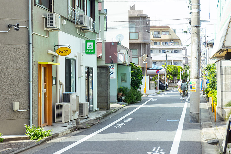 今年3月、葉々社の2軒隣にできたカフェレストラン「ショコラ」