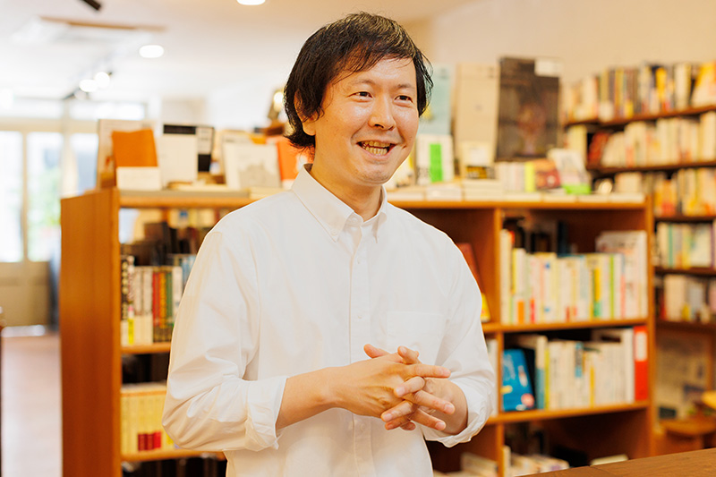 「高松には実家がありますが、私自身は本州にいた時期のほうが長いです。当店が成り立っているのは、高松の商店街がそこそこ元気ということもあると思います」と語る中村勇亮さん