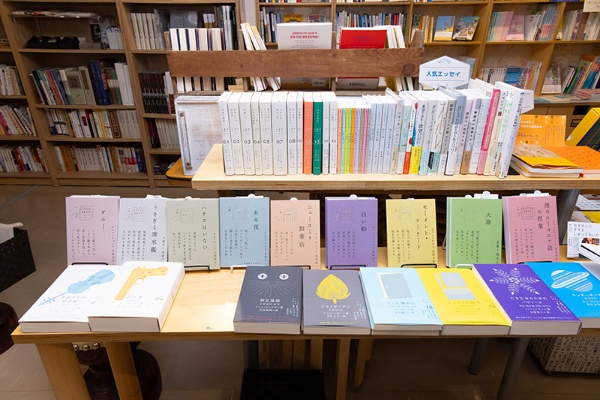 「新しい韓国の文学」ほか、クオンの出版物のコーナー 「新しい韓国の文学」ほか、クオンの出版物のコーナー