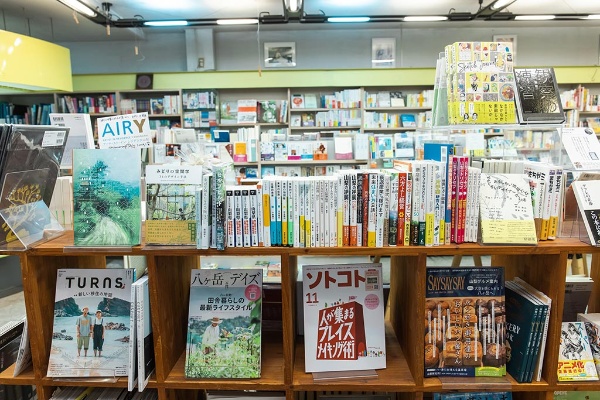 「街づくりや地域おこしの関連本がよく売れます」 「街づくりや地域おこしの関連本がよく売れます」