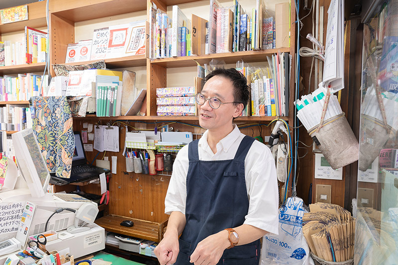サンブックス浜田山「毎週金曜は神田で本を仕入れます」 | 日経BOOKプラス