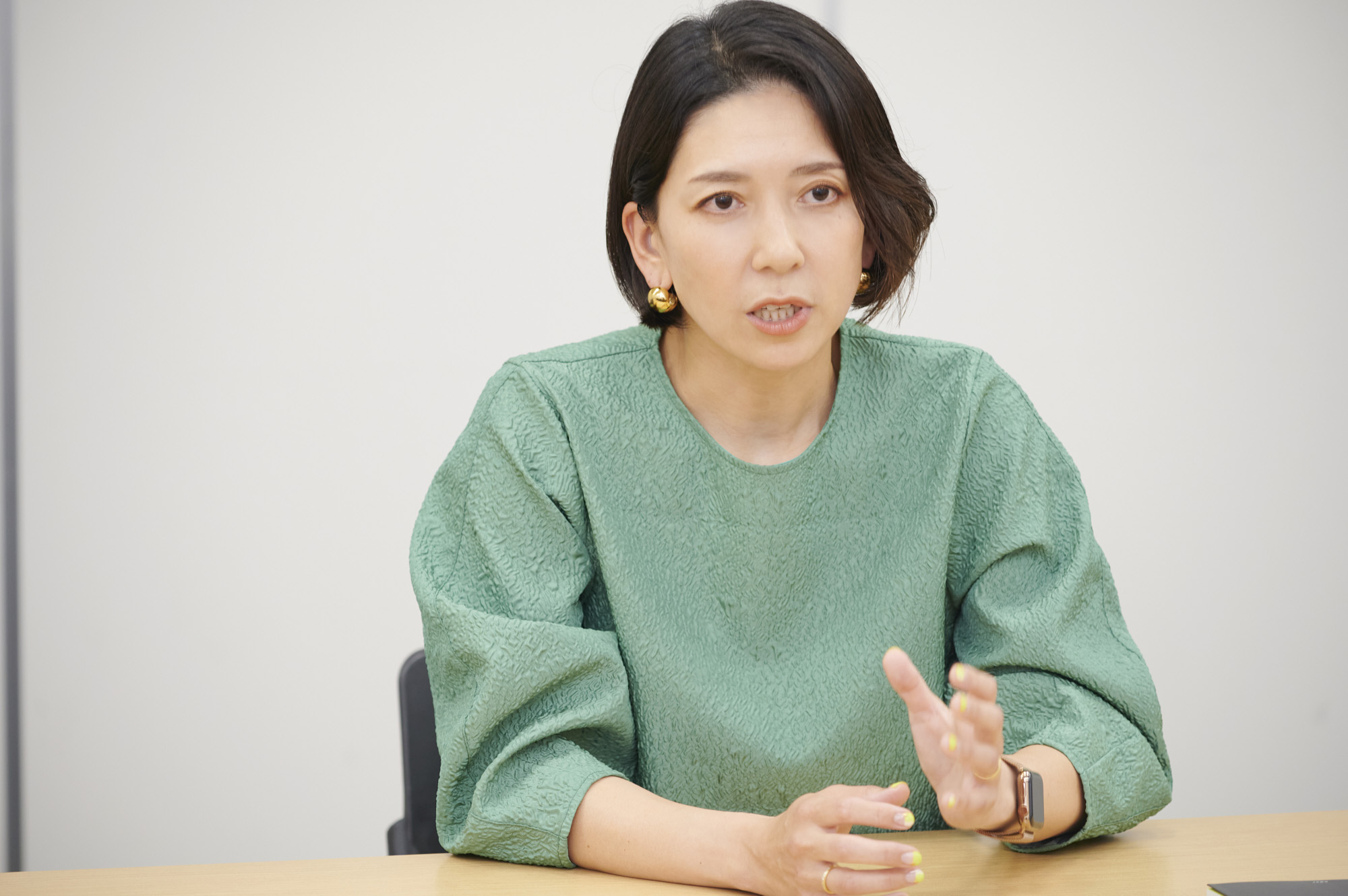「脱炭素化は加速しています」と話す山根さん