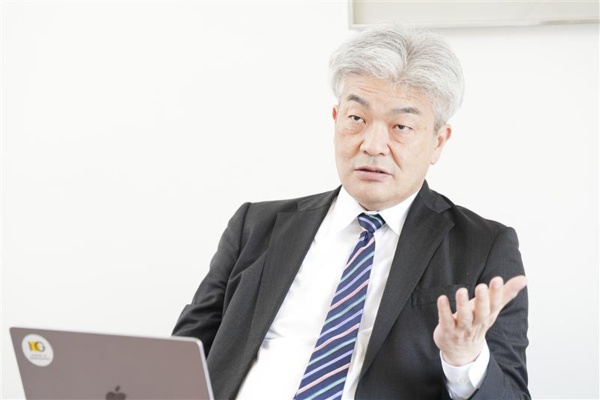 鈴木一人(すずき・かずと)氏