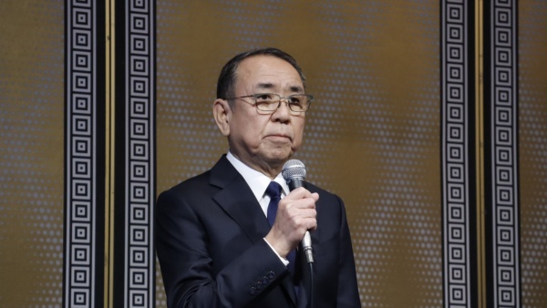 2025年11月27日の記者会見で発言するアサヒグループホールディングスの勝木敦志社長