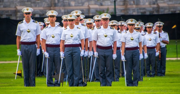 ウエストポイント(米陸軍士官学校)で育まれる「リーダーシップの本質」とは(写真:Alan Budman/Shutterstock.com)