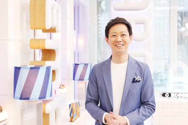 「実は、マンションの管理組合や町内会でもそういう役回りって必要ですよね。今まではムードメーカーという言葉で片付けられていたかもしれないけれど」 「実は、マンションの管理組合や町内会でもそういう役回りって必要ですよね。今まではムードメーカーという言葉で片付けられていたかもしれないけれど」