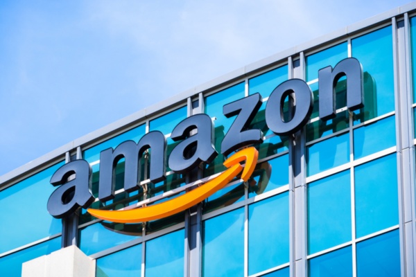 米アマゾンは100人を超える経済学者を直接雇用している(写真:Sundry Photography /Shutterstock.com)