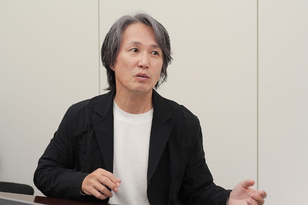 既存顧客の認識と異なるメッセージでは納得を得られないと西口氏は強調する
