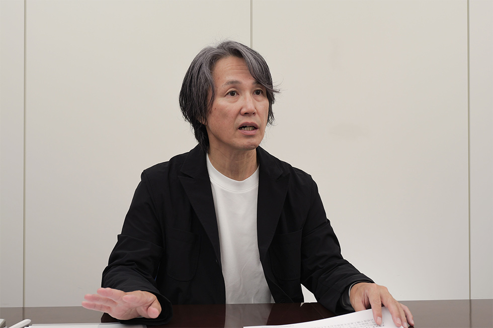 西口氏はウォルマートとKマートの戦略の違いとその結果を学んだことは、マーケターとしてのキャリアに大きな影響を与えたという