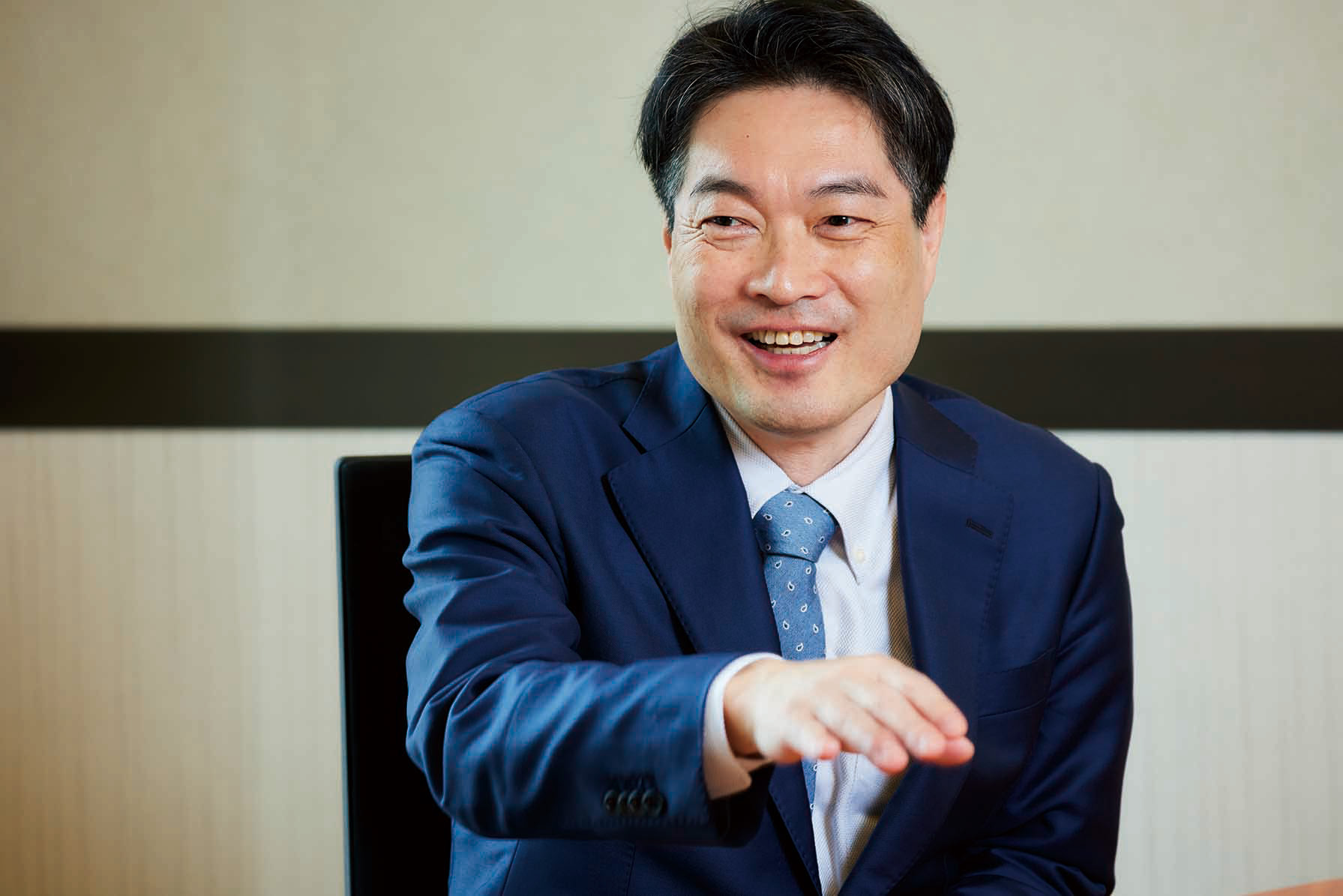 ベトナムで会計事務所を営む蕪木優典氏（写真：山下陽子）
