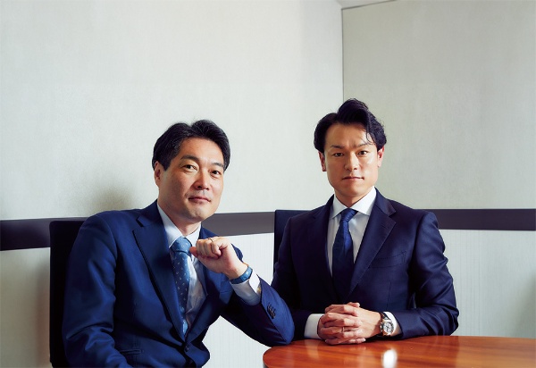 「1人では何もできないが1人が動かないと何も始まらない」という小髙氏(写真右)と「中小企業は後継者や若い世代を海外に出して挑戦させるべき」と話す蕪木氏
