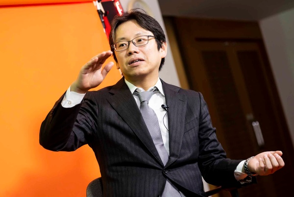 「社会を知って貢献することもお金の教育のなかの理想としてありますが、老後に必要なお金をどう増やすべきかという切実な問題もありますよね」(後藤さん)