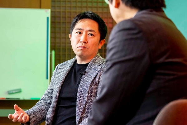 「社会の視点と個人の視点を教育を通じてどう子どもたちに伝えていくのか、それが切実な課題です」(田内さん)