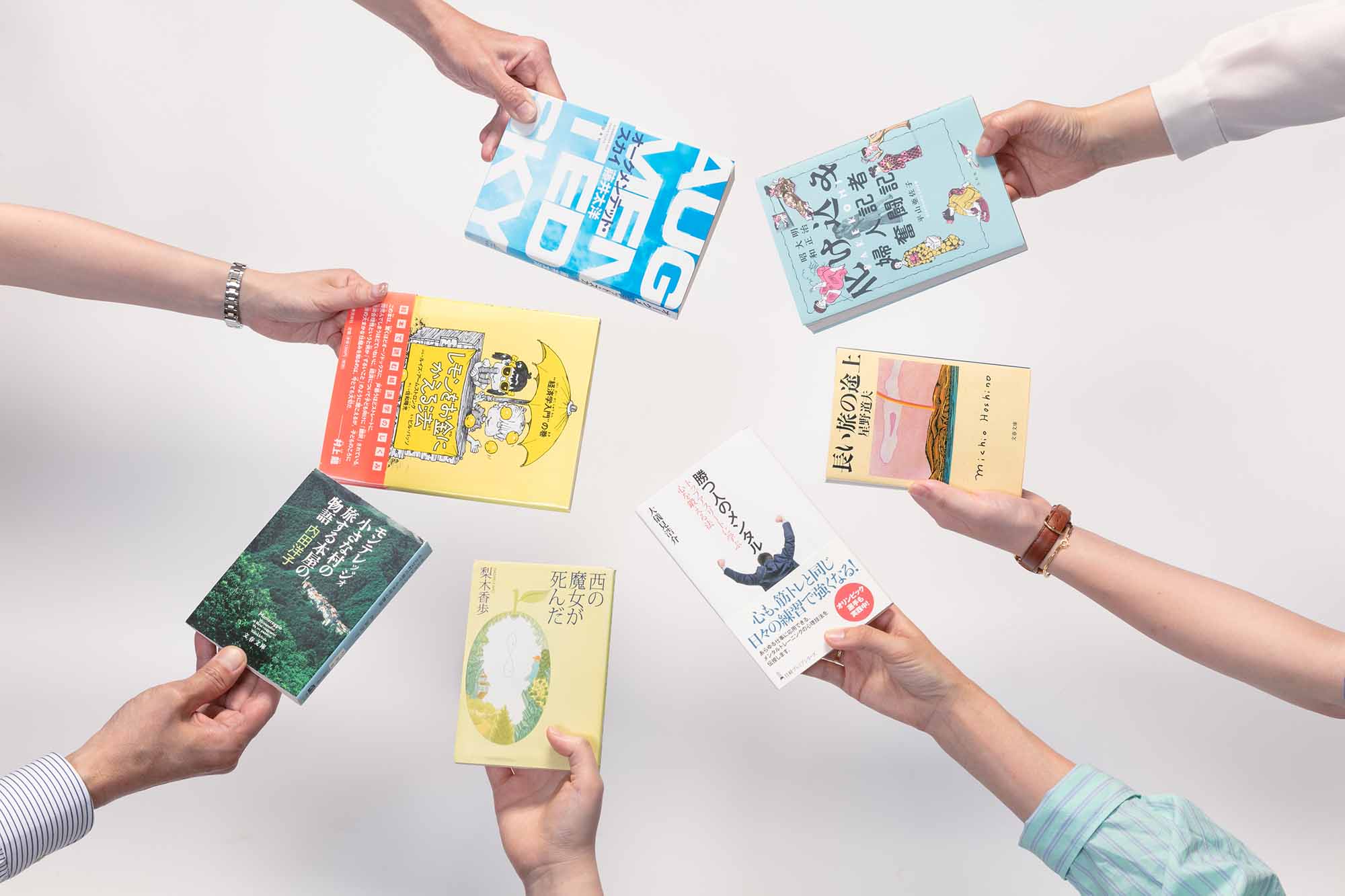 企画に参加した全員の共通点は「一冊だけ選ぶのは難しくて、どれにするか悩んだ」こと。