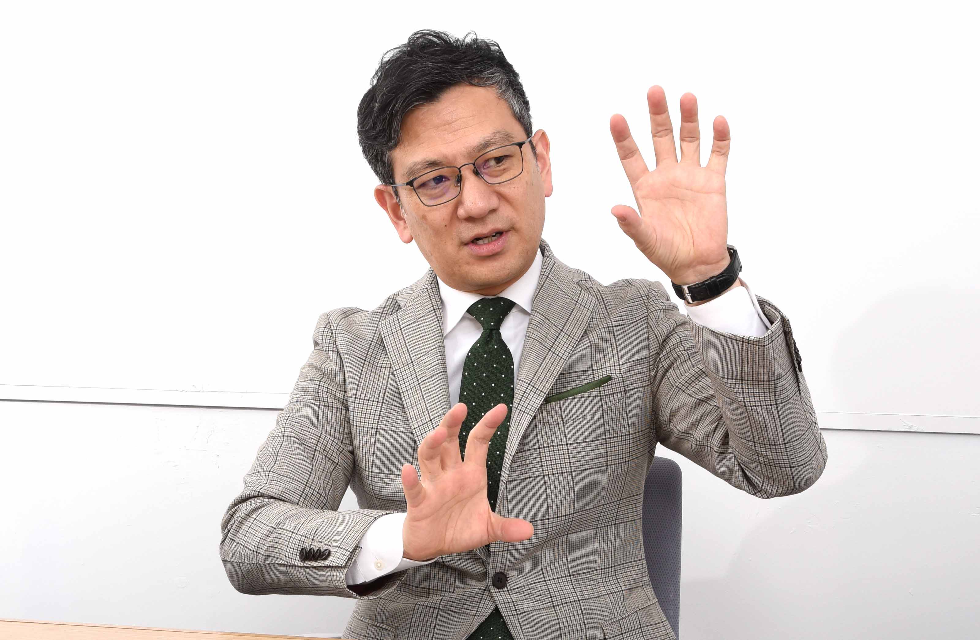 「老後資金2000万円はクリアできるのではないか」と語る菱田氏