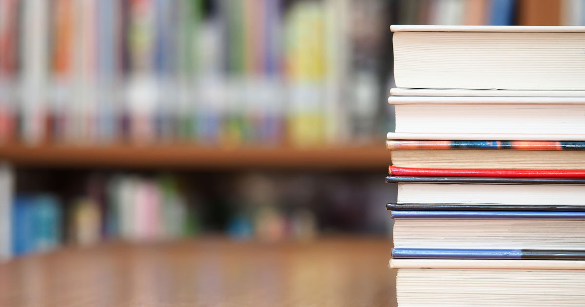 夏休みの最後に、中高生に読んでほしい「名門校の推薦図書」 | 日経