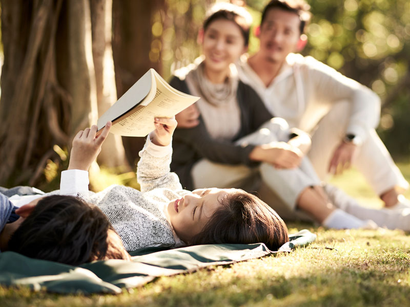 夏休み「子どもの読書」を考える記事まとめ　なぜ必要？何を読む？どう読む？