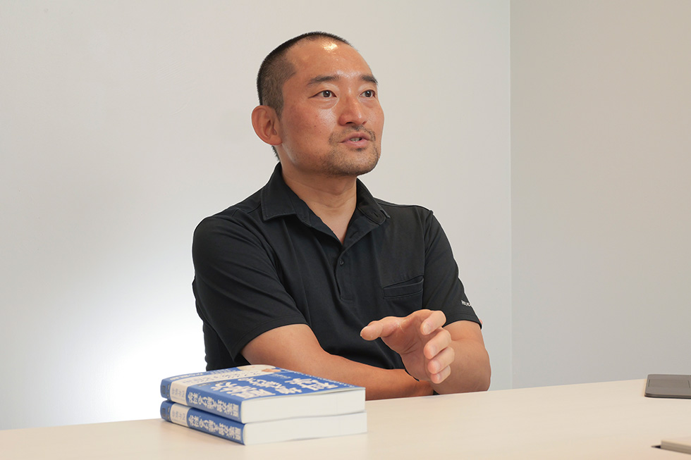 西井氏は、デジタルマーケティングの特定の施策に特化したようなスキルは、生成AIに置き換わっていくと警鐘を鳴らす