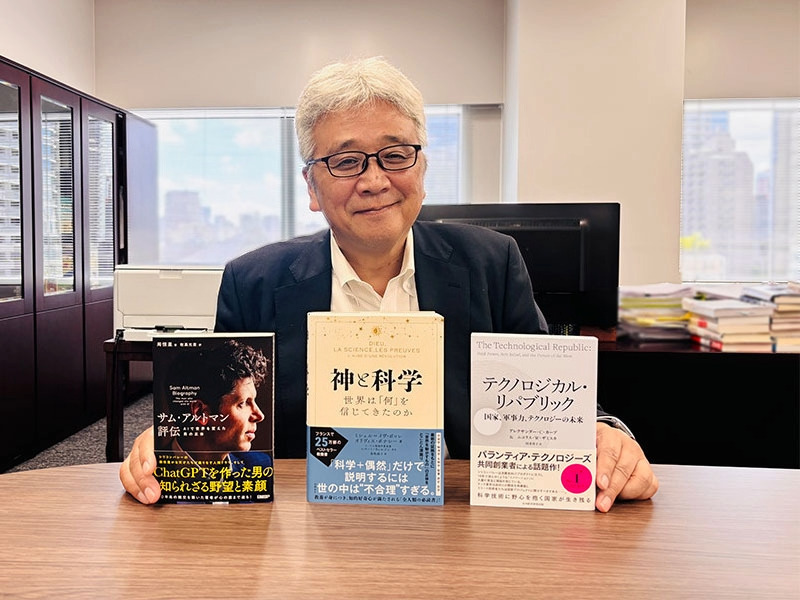 夏休み直前に「手前みそ」撮影に臨んだ井口哲也社長CEO。こののち移動の飛行機の中で書き上げた熱い原稿をお届けします！